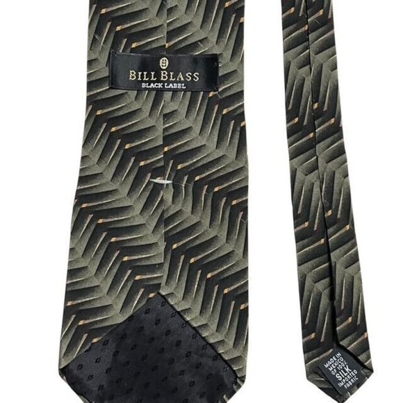 Vintage Y2K Bill Blass Black Label 100% Silk Necktie – Chevron Geometric Pattern - Picture 2 of 4